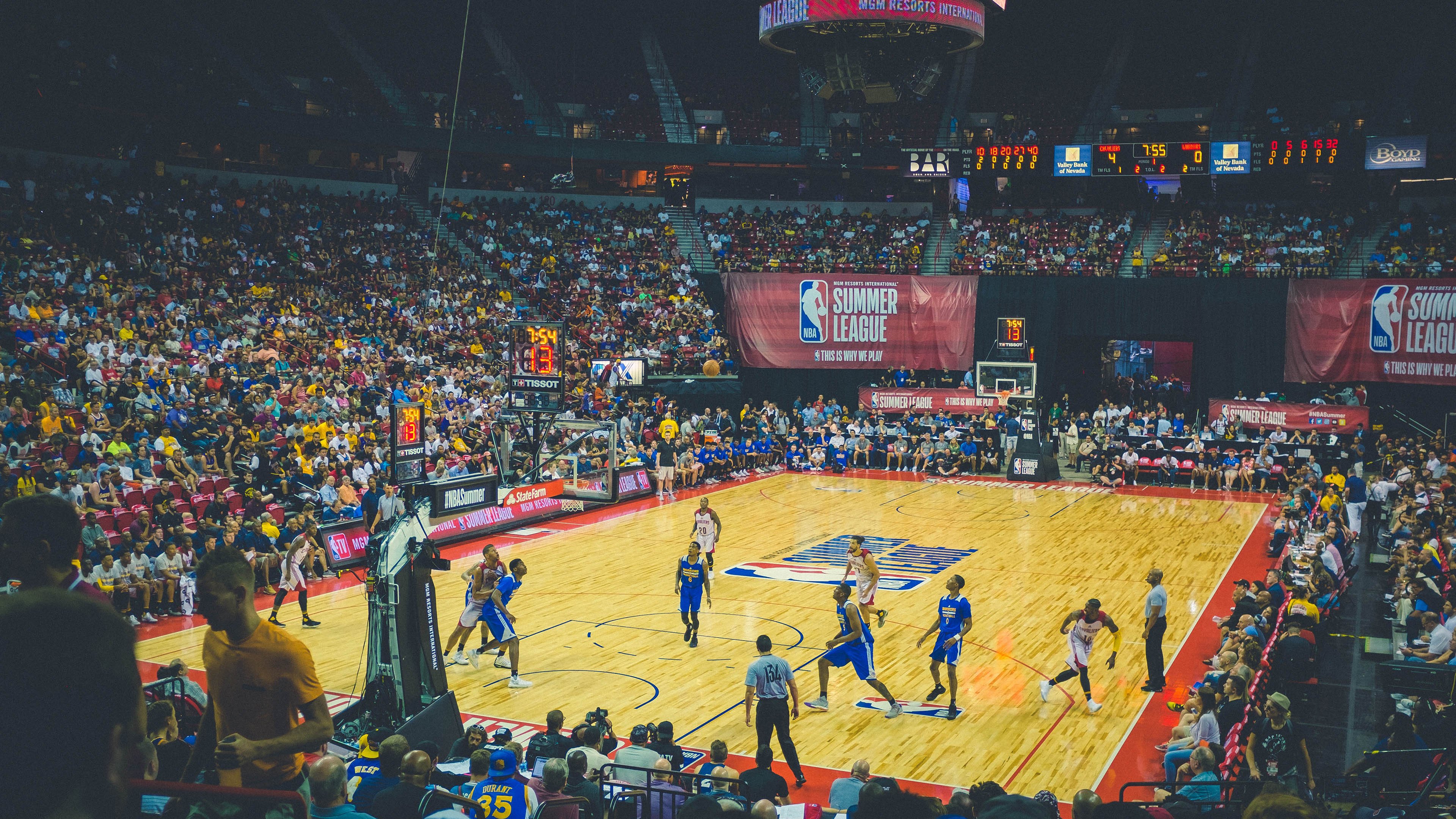 开云体育官网在线-《堡垒之夜》官方举行线下粉丝见面会，堡垒之夜up主